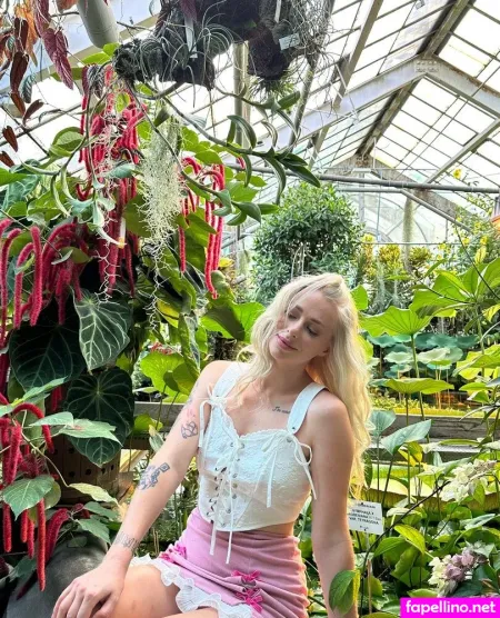 Lolalyy OnlyFans Thumbnail #ZcNdWcFdFL