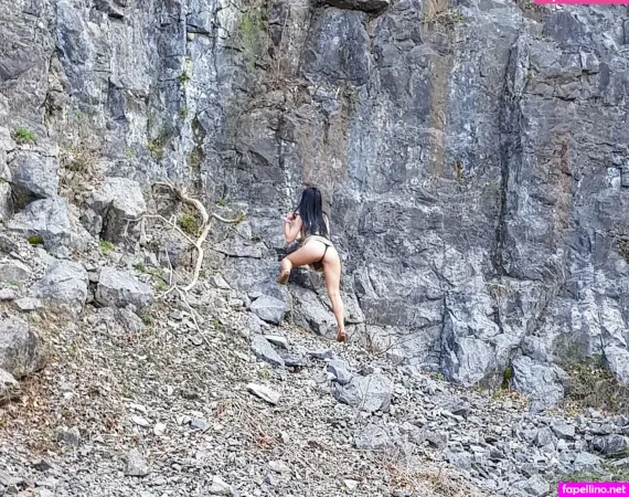 Lolamoniquefree OnlyFans Thumbnail #XiiFpMTNJ7