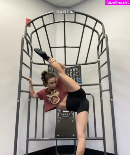 Lolamoves OnlyFans Thumbnail #4rZXGdTxSP