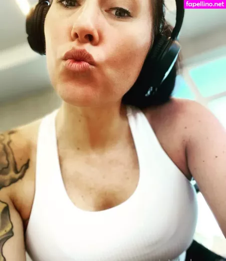 Lolanikolavip OnlyFans Thumbnail #aTT4YSPBIr