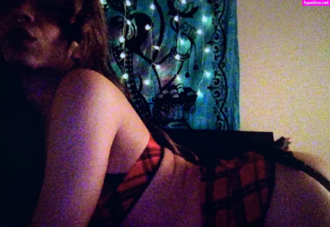 Lolaqueencobra OnlyFans Thumbnail #Bxdg1aihLI