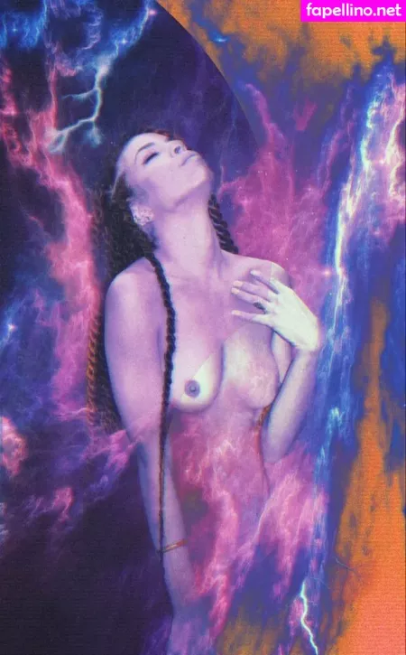 Lolaqueencobra OnlyFans Thumbnail #Iiw7xJoQsB