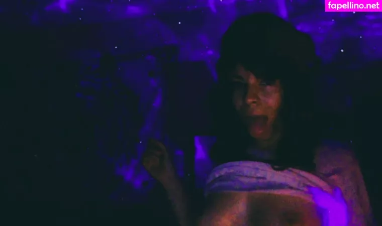 Lolaqueencobra OnlyFans Thumbnail #QDnsZII5li
