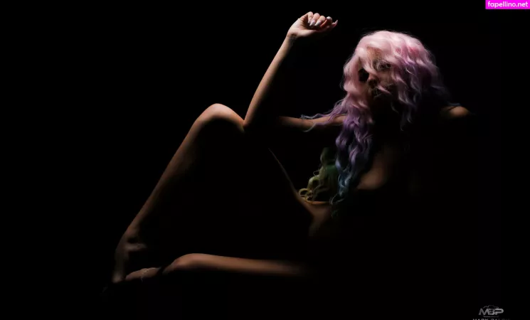 Lolaqueencobra OnlyFans Thumbnail #rRZD15mbMY