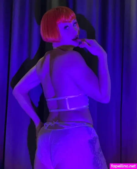 Lolarae29 1 OnlyFans Thumbnail #05EgNRHdJb