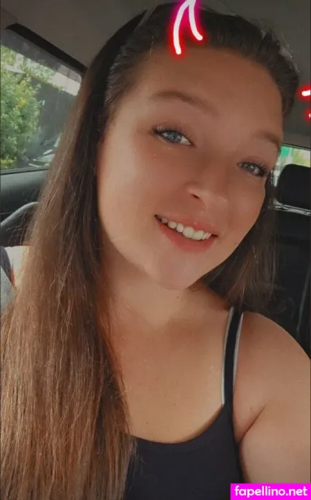 Lolarae666 Main Profile Photo