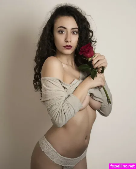 Lolarosesmfc OnlyFans Thumbnail #89AUHz2sh7