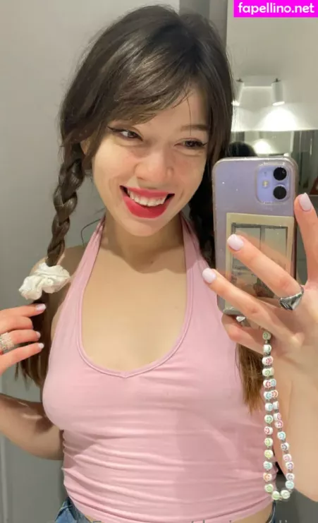 Lolaroycee OnlyFans Thumbnail #EuoKKx1tgt