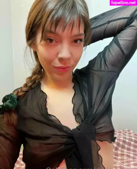 Lolaroycee OnlyFans Thumbnail #fDwn0rrJ1x