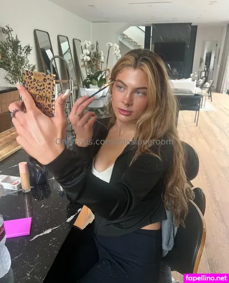 Lolasloveroom OnlyFans Thumbnail #ncSnRfQD1R