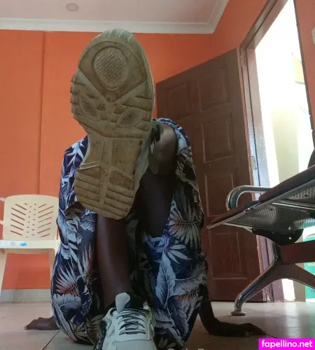 Lolasweetpussy OnlyFans Thumbnail #CafjjVpwzK