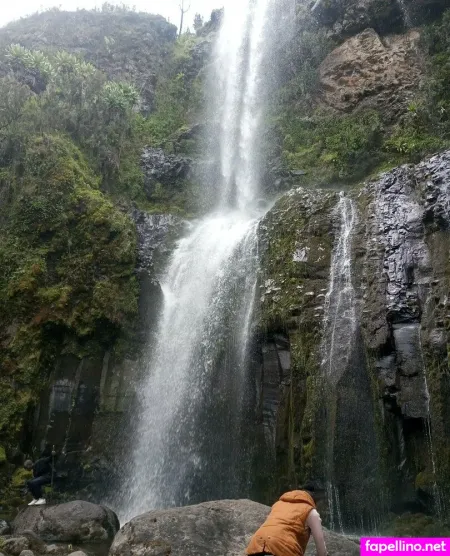 Lolasweetpussy OnlyFans Thumbnail #L1JbqStksc