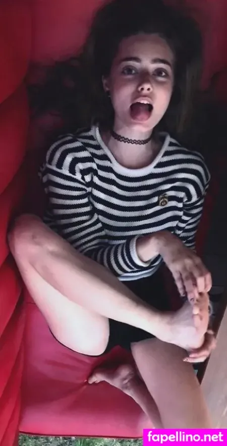 Lolibayli Amanitalis Alesya Bobreshova OnlyFans Thumbnail #i0sib2s9hi