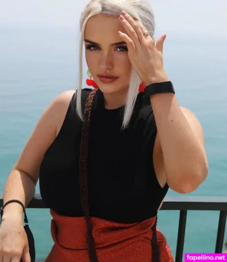 Lolilealea OnlyFans Thumbnail #D7F1SDpAzR