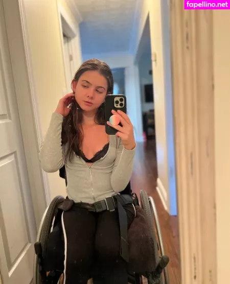 Lolita Milena OnlyFans Thumbnail #3g2kdPaVh2