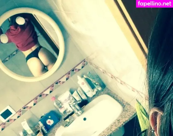 Lolitakiwis OnlyFans Thumbnail #YbqRQ2qlK3