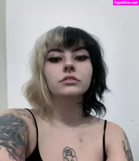 Lolla Haze OnlyFans Thumbnail #GkWBwIq8Lz