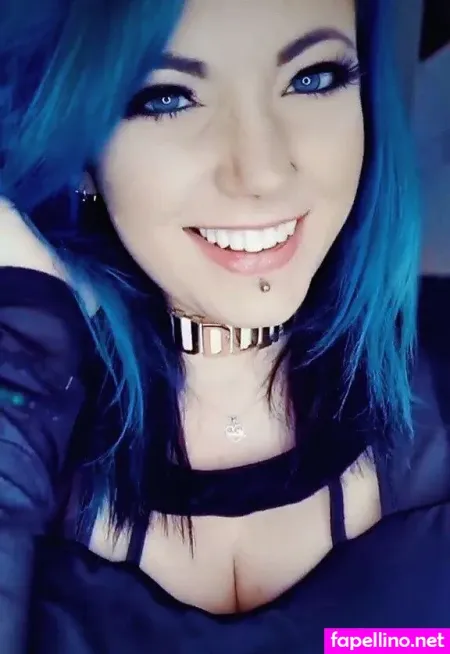 Lolliepopperz OnlyFans Thumbnail #qQ4IzvUR0v