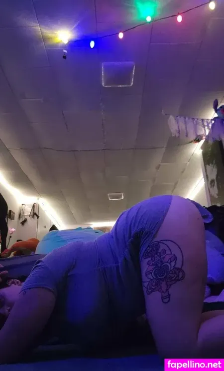 Lollikitten OnlyFans Thumbnail #a9q1oqg00x