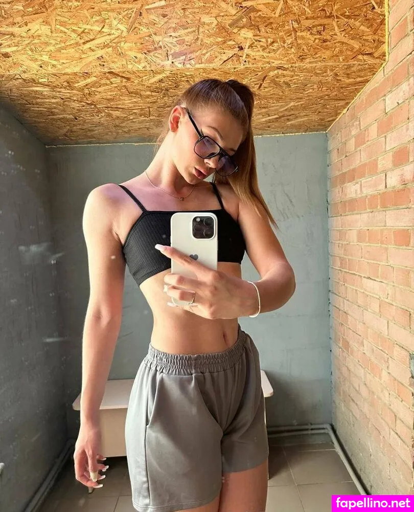lollipoplizi, lollipoplizzie Nude Leaked OnlyFans Photo #2teTyXaKXM