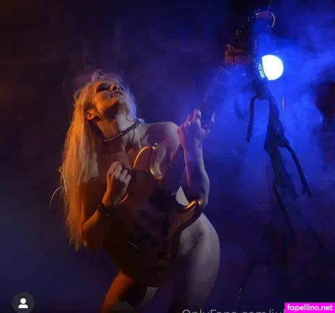 Lolly Jully X OnlyFans Thumbnail #WA1XHo1DSs