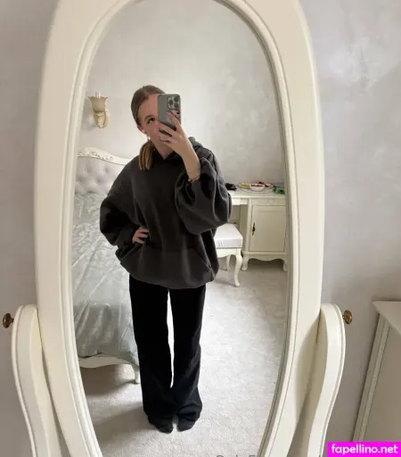 Lolly Kinks OnlyFans Thumbnail #F3151m4quO