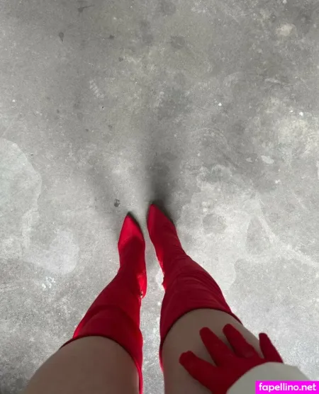 Lolly Kinks OnlyFans Thumbnail #Iatdq2skWi