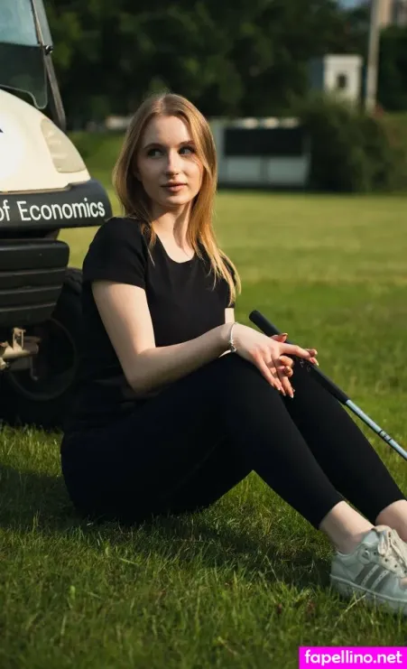 Lolly Kinks OnlyFans Thumbnail #L8kpLLvOu0