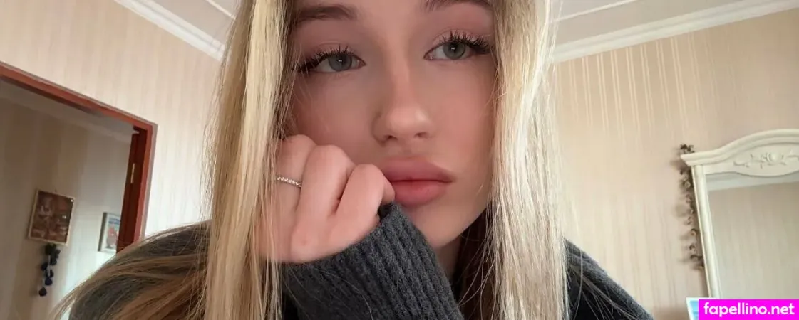 Lolly Kinks OnlyFans Thumbnail #Nlihwn9NhA