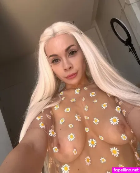 Lolly Lips OnlyFans Thumbnail #RgQWTFXomh