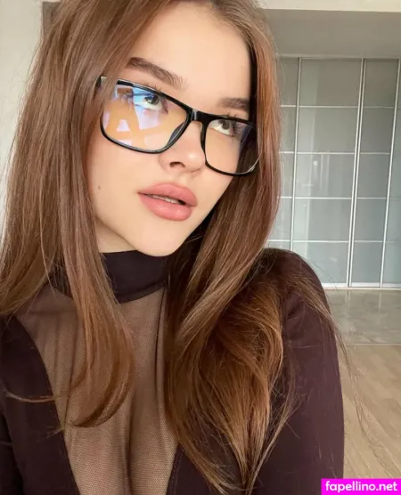 Lolly Mira OnlyFans Thumbnail #LqGhe6e0dQ