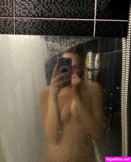 Lollymot Main Profile Photo