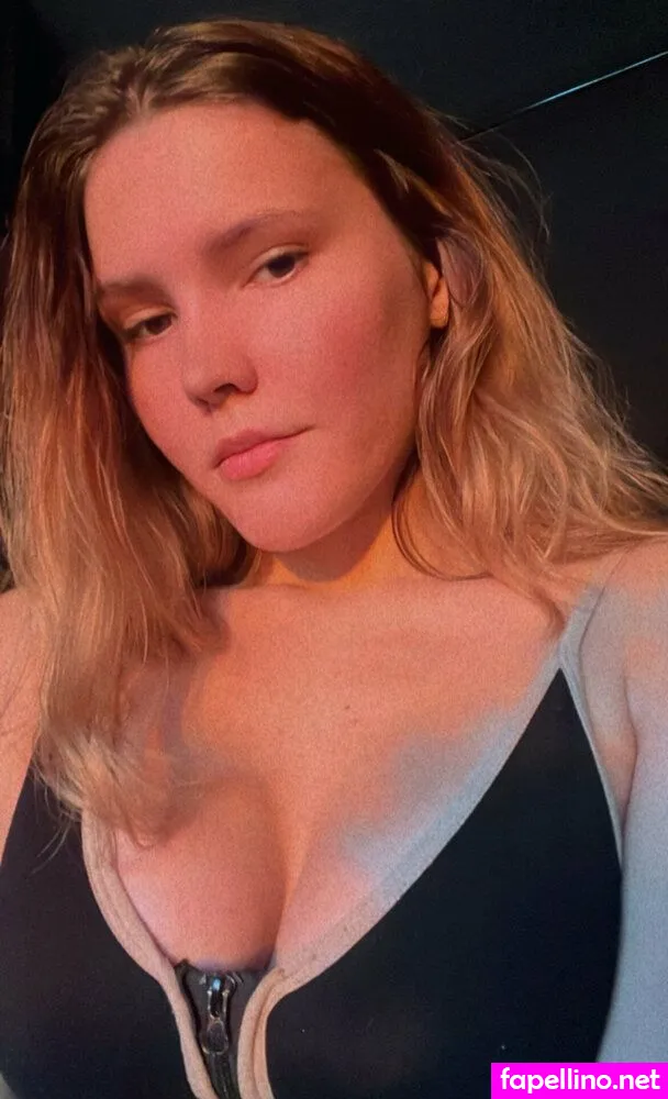 Rubybu, Rubybuuuu, bonykim, ellie_williams_, officiallilmott Nude Leaked OnlyFans Photo #KiIpuvLCc4