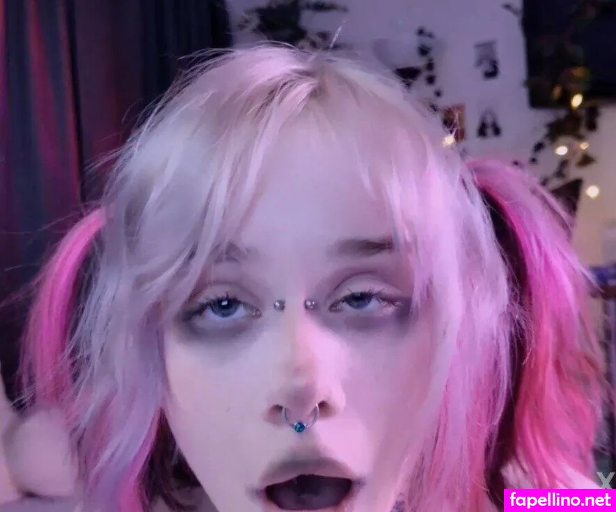 Lollyshy_ Nude Leaked OnlyFans Photo #7kRYUiYMk2