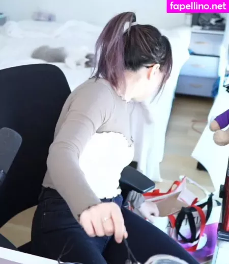 Lolnatsumiii OnlyFans Thumbnail #Z6g4R29lap