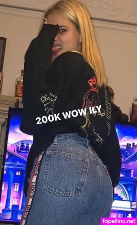 Lolo Zouai Main Profile Photo