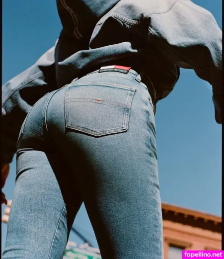 Lolo Zouai OnlyFans Thumbnail #GYFjTvvs2C