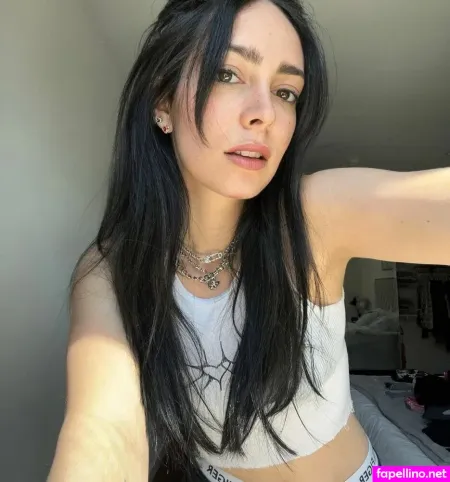 Lolo OnlyFans Thumbnail #2tNbewCoW2