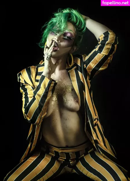 Lolobrow OnlyFans Thumbnail #txRUzMw7M7