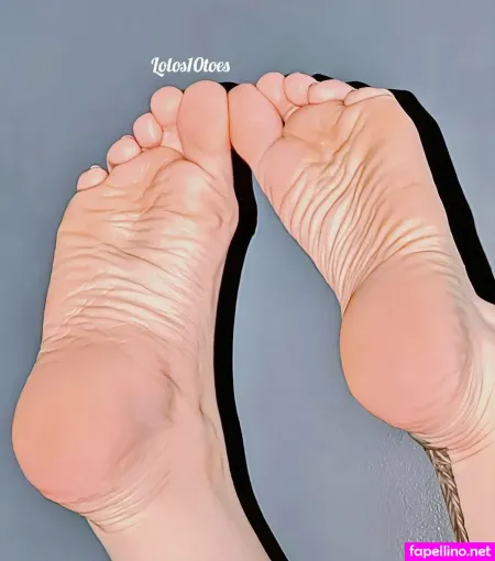Lolos10toes Main Profile Photo