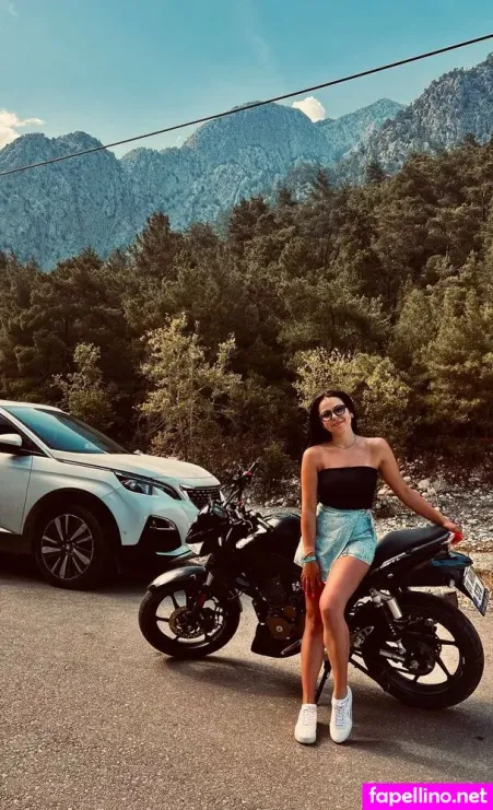 Lolymaya OnlyFans Thumbnail #2cA9MdbGFs