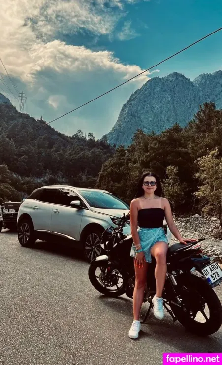 Lolymaya OnlyFans Thumbnail #37UjSB4hef