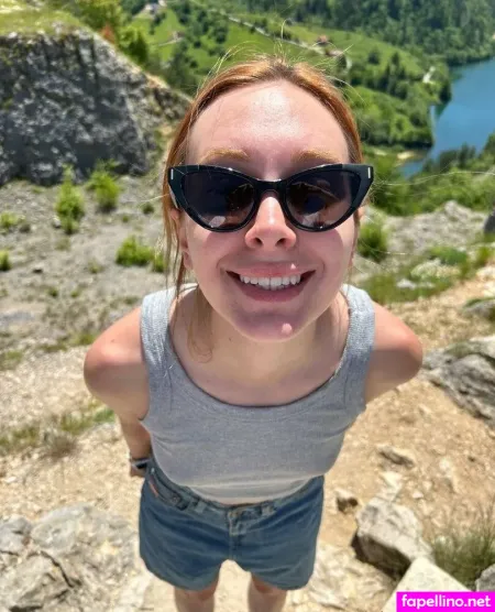 Lolynebel Free OnlyFans Thumbnail #E2m4O8TFkX