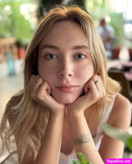 Lolynebel Free OnlyFans Thumbnail #xLHquTMDx3