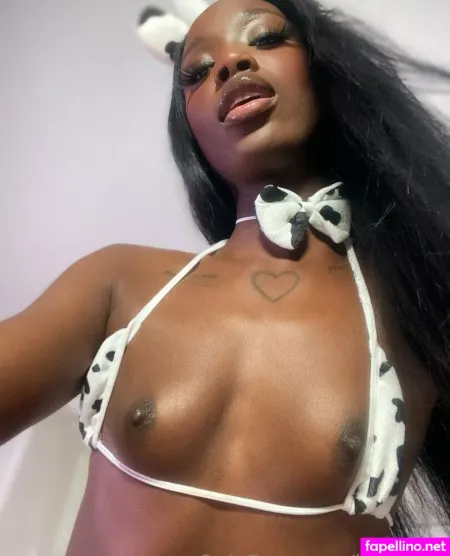 Lomlzara OnlyFans Thumbnail #2zyFBKSvzG