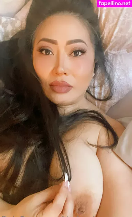 London Monroe OnlyFans Thumbnail #5BMOrtTUFl