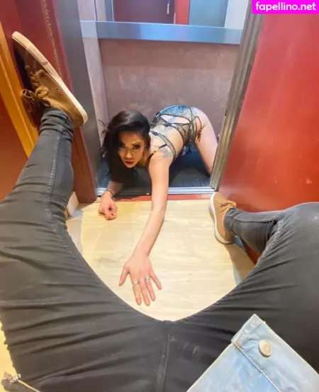 Londonkeyes OnlyFans Thumbnail #NluRHYRMxI