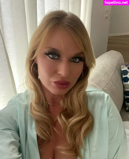 Londonriver OnlyFans Thumbnail #Wer9LC6R9f