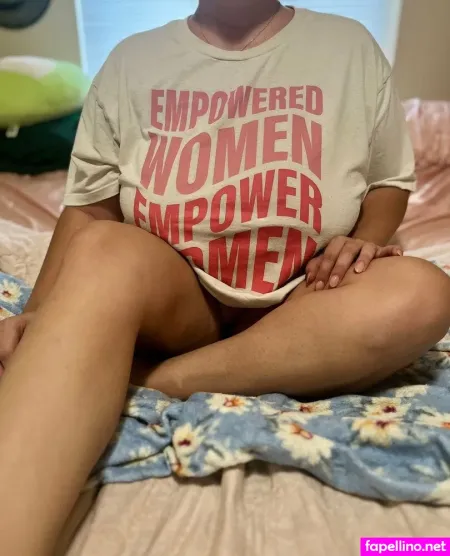 Lonelyluna OnlyFans Thumbnail #zC4knBXIve