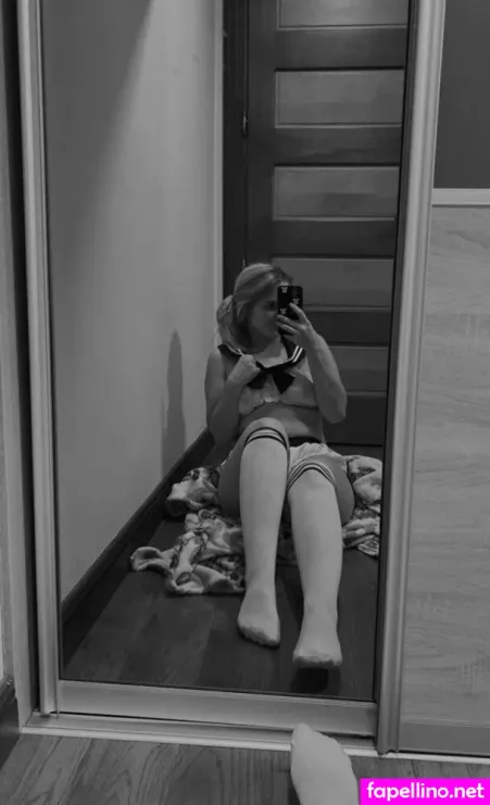 Lonelysady Main Profile Photo